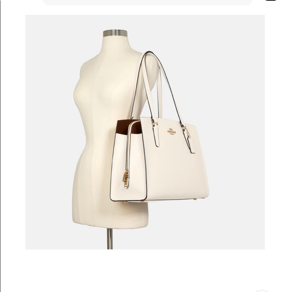 Brand new never used to coach bag purchased this year, 2022!